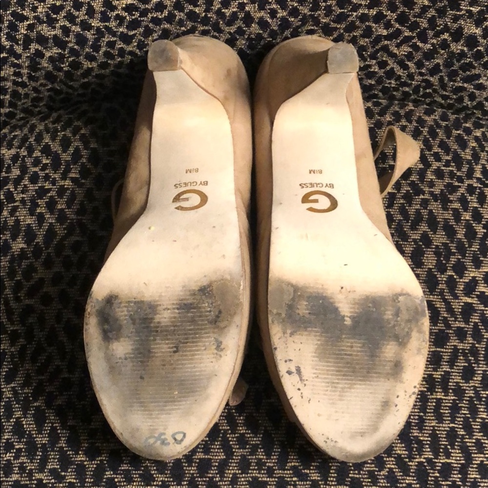 Shoes - Picture 3 of 3